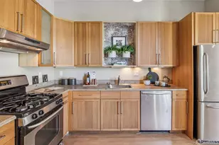 2190 15th St, San Francisco, CA 94114 - Photo 8