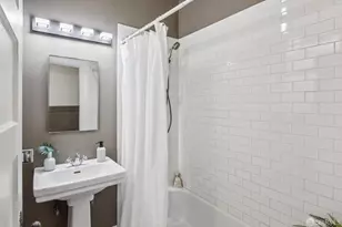 2190 15th St, San Francisco, CA 94114 - Photo 30