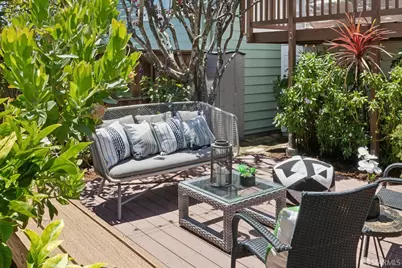 525 Moultrie Street, San Francisco, CA 94110 - Photo 52