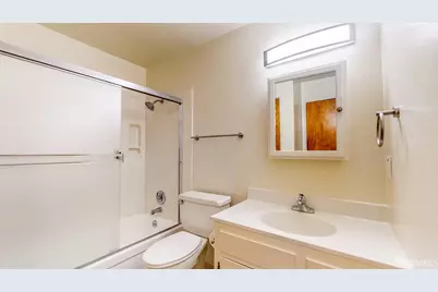 2615 Marina Boulevard, San Leandro, CA 94577 - Photo 8