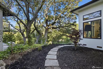 162 Los Robles Drive, Burlingame, CA 94010 - Photo 80