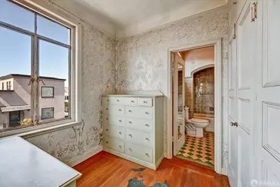 201 Capra Street, San Francisco, CA 94123 - Photo 32