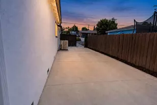1832 Redwood Dr, Martinez, CA 94553 - Photo 8