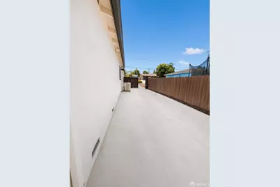1832 Redwood Drive, Martinez, CA 94553 - Photo 46