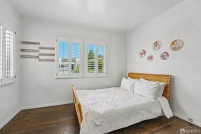 2990 Barrett Street, Oakland, CA 94605 - Photo 18