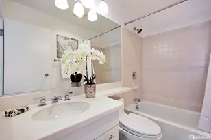 300 3rd St, San Francisco, CA 94107 - Photo 4