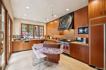 2335 Leavenworth Street, San Francisco, CA 94133 - Photo 14