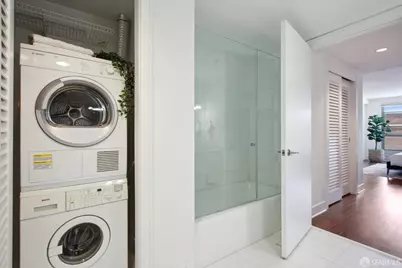 229 Brannan Street #2C, San Francisco, CA 94107 - Photo 20
