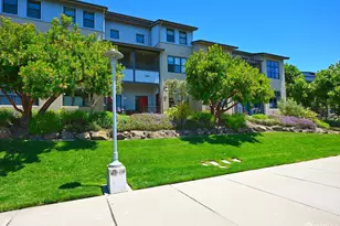2823 Regatta Dr, Oakland, CA 94601 - Photo 2