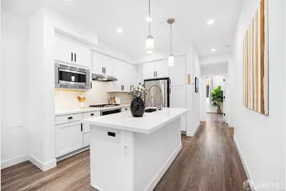 3022 Santa Clara Avenue, El Cerrito, CA 94530 - Photo 2