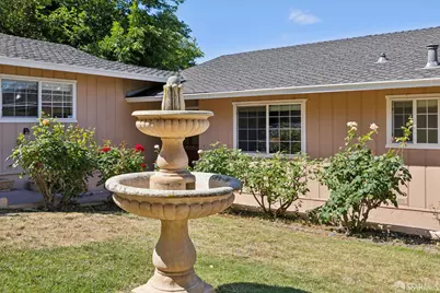 10125 Roseview Drive, San Jose, CA 95127 - Photo 6
