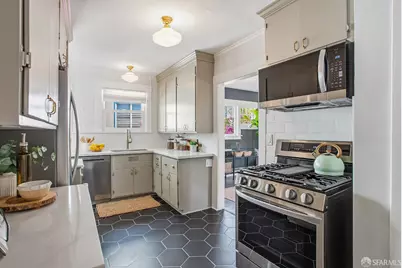 6565 Chabot Road, Oakland, CA 94618 - Photo 14