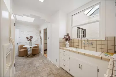 1645 7th Avenue, San Francisco, CA 94122 - Photo 32