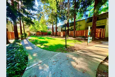 2131 Northwood Circle #F, Concord, CA 94520 - Photo 12