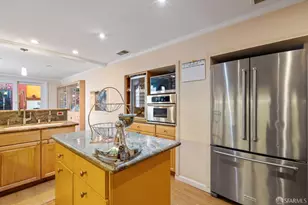 2076 16th Ave, San Francisco, CA 94116 - Photo 20