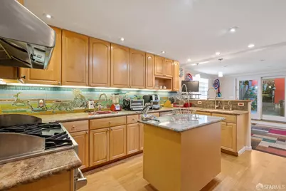 2076 16th Avenue, San Francisco, CA 94116 - Photo 22