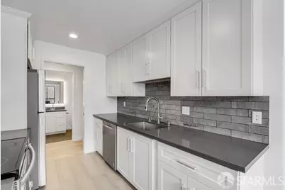 1000 Franklin Street #205, San Francisco, CA 94109 - Photo 4