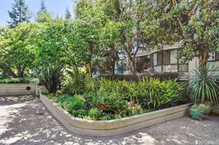 300 3rd St, San Francisco, CA 94107 - Photo 30