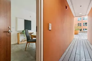 555 Bartlett St, San Francisco, CA 94110 - Photo 14
