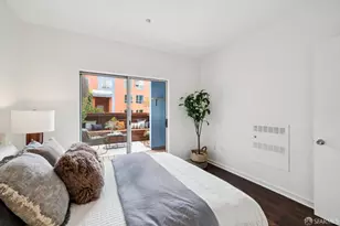 555 Bartlett St, San Francisco, CA 94110 - Photo 8