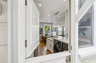 2062 Grove St, San Francisco, CA 94117 - Photo 8