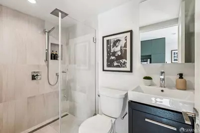 1040 Sanchez Street, San Francisco, CA 94114 - Photo 24