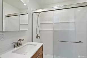 955 Corbett Ave, San Francisco, CA 94131 - Photo 24
