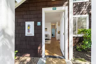241 Marina Lakes Dr, Richmond, CA 94804 - Photo 16