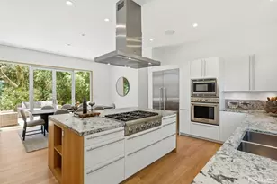 221 Danvers St, San Francisco, CA 94114 - Photo 8