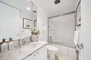 1050 North Point St, San Francisco, CA 94109 - Photo 14