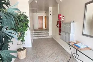 725 Monterey Blvd, San Francisco, CA 94127 - Photo 2
