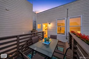 3481 16th St, San Francisco, CA 94114 - Photo 32