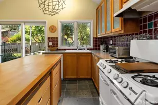 3222 Harrison St, San Francisco, CA 94110 - Photo 18