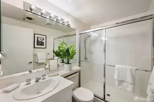 111 Chestnut St, San Francisco, CA 94111 - Photo 18