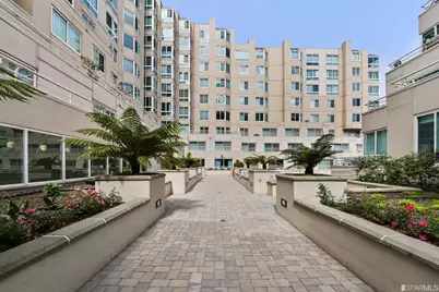 111 Chestnut Street #203, San Francisco, CA 94111 - Photo 30