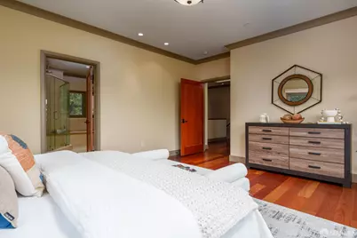 130 Lynton Avenue, San Carlos, CA 94070 - Photo 14