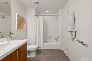 555 Bartlett St, San Francisco, CA 94110 - Photo 26