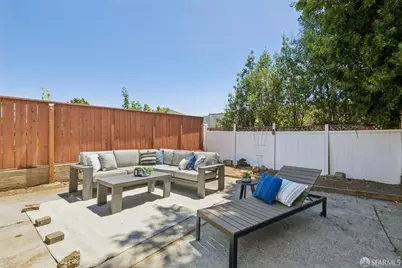 1571 Van Dyke Avenue, San Francisco, CA 94124 - Photo 46