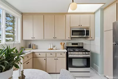 1950 11th Avenue, San Francisco, CA 94116 - Photo 24