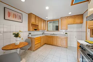 2471 40th Ave, San Francisco, CA 94116 - Photo 10