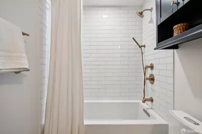 838 Bay Street, San Francisco, CA 94109 - Photo 18