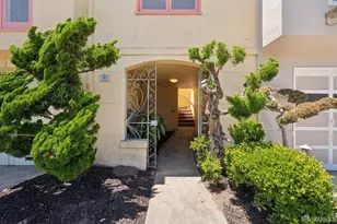 31 Middlefield Dr, San Francisco, CA 94132 - Photo 2