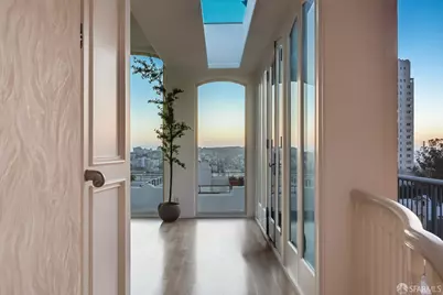1059 Vallejo Street, San Francisco, CA 94133 - Photo 4