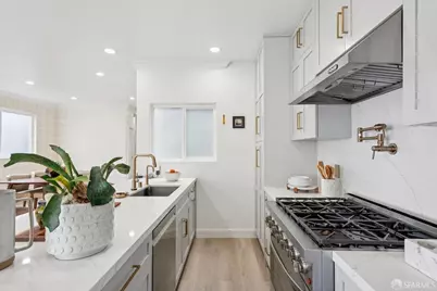4738 25th Street, San Francisco, CA 94114 - Photo 8