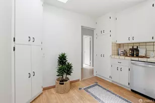 2628 Yorba St, San Francisco, CA 94116 - Photo 12