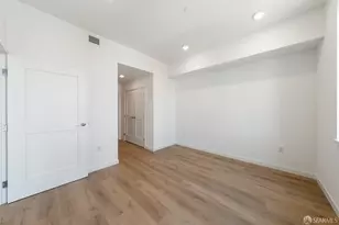 52 Kirkwood Ave, San Francisco, CA 94124 - Photo 4