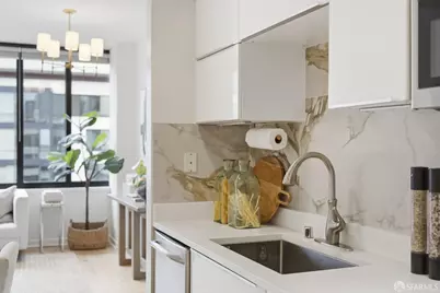 250 King Street #722, San Francisco, CA 94107 - Photo 10