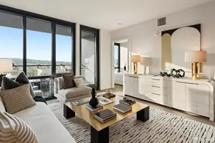2525 Van Ness Ave, San Francisco, CA 94109 - Photo 2