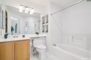 240 Caldecott Ln, Oakland, CA 94618 - Photo 18