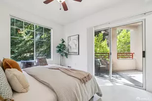240 Caldecott Ln, Oakland, CA 94618 - Photo 16